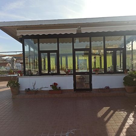 Hotel La Terrazza Delle Fate à Naples Extérieur photo